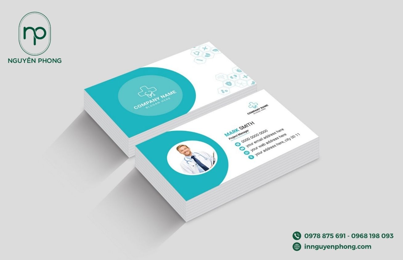Mẫu card visit bác sĩ đơn giản